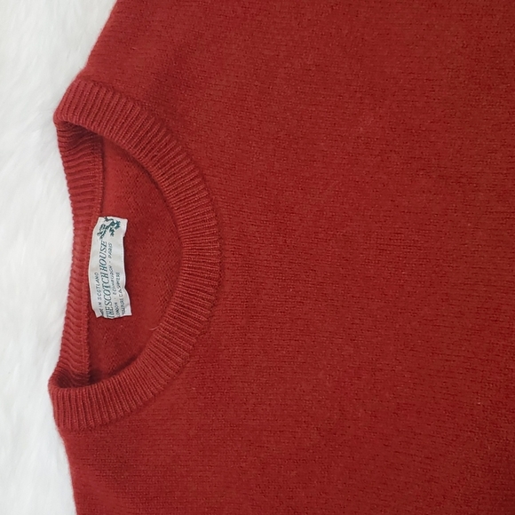 Vintage The Scotch House maroon  cashmere sweater women size M? - Picture 7 of 7